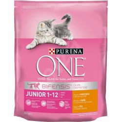 Krmivo pre mačky One Junior 1-12 s kuracím mäsom a celozrnnými obilninami, 800 g